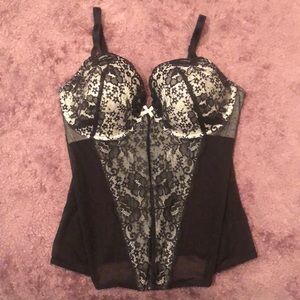 Victoria’s Secret Black Lace Bustier
